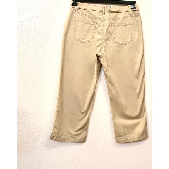 Merona Stretch Fit 1 Cropped Capri Pants Size 10 NWT - Picture 3 of 9